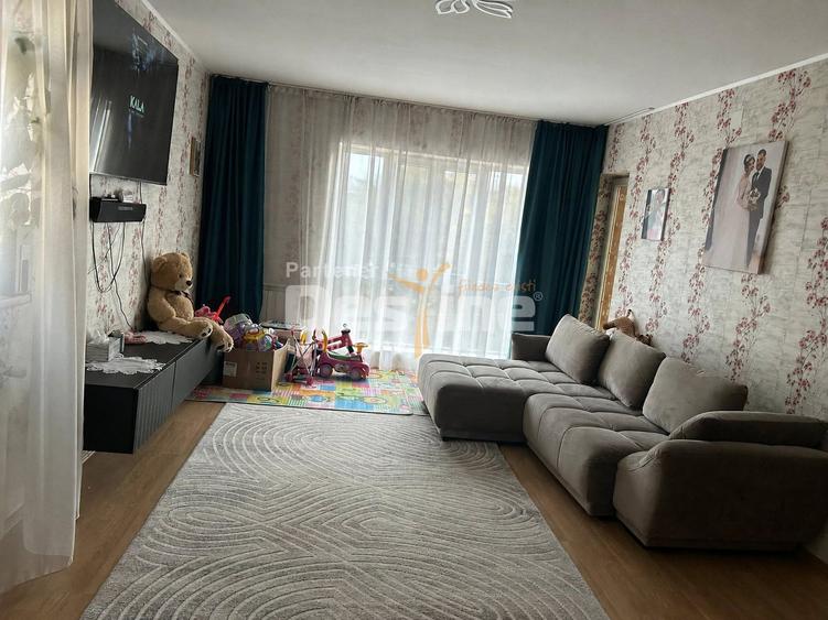 Apartament cu 2 camere, mobilat în Tătărași