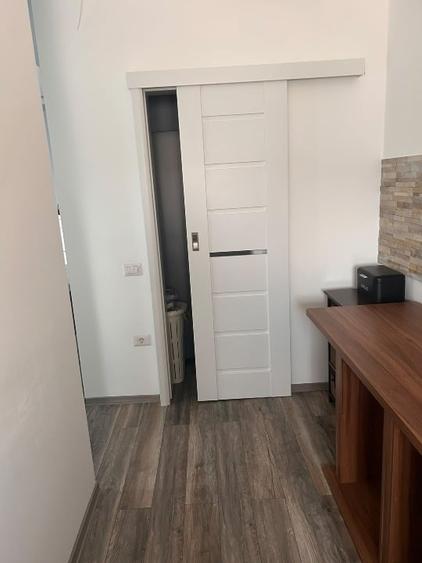Apartament cu 2 camere semidecomandat, mobilat în Dumbrăvița