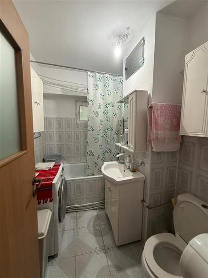Apartament cu 2 camere decomandat în Păcurari