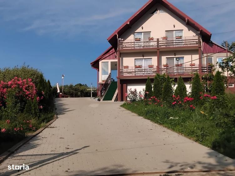 Casă cu 4 camere în Oniceni