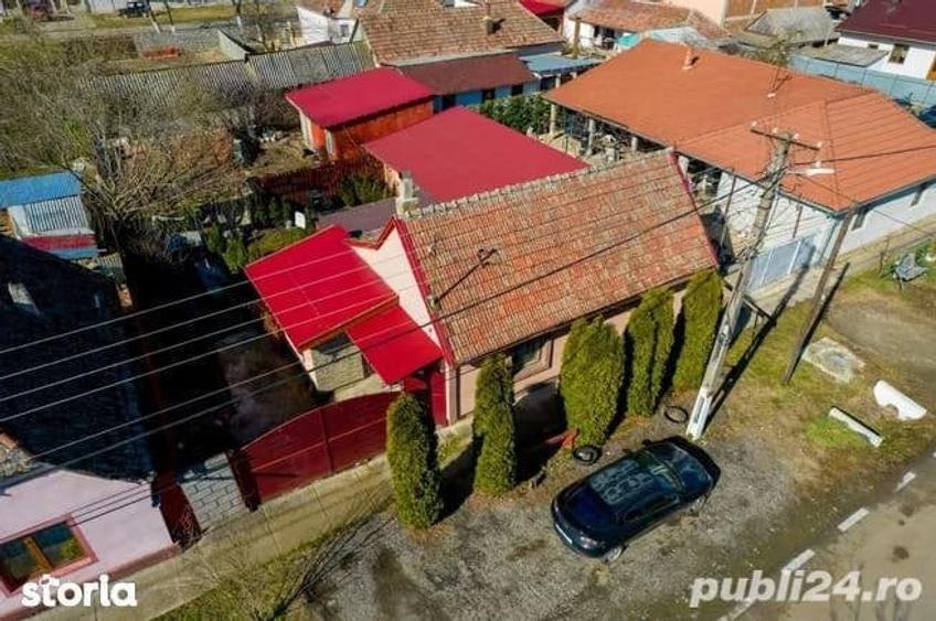 Casă cu 4 camere în Central