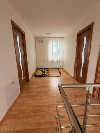 Casă cu 3 camere cu Teren 547 Mp în Central
