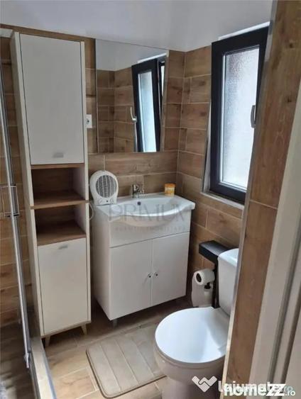Casă cu 3 camere cu Teren 250 Mp în Sânmihaiu Român