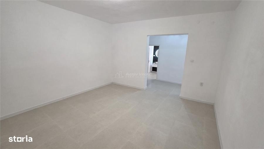 Spațiu comercial, de 130 mp, în Răcășdia