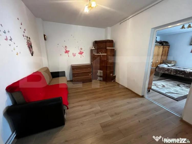 Casă cu 5 camere cu Teren 980 Mp în Someșeni