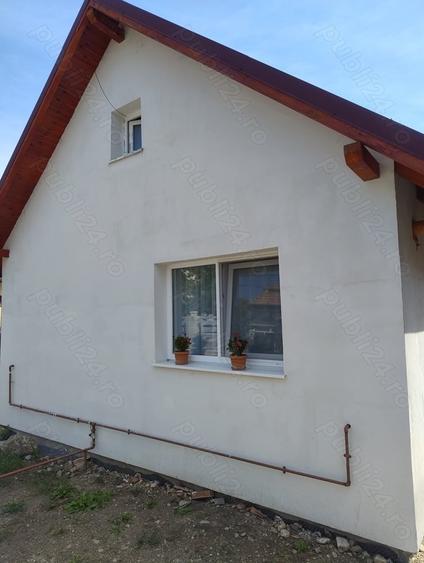 Casă cu 4 camere cu Teren 670 Mp în Câmpia Turzii