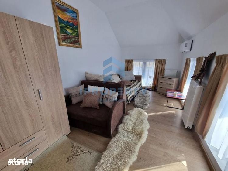 Casă cu 7 camere cu Teren 600 Mp în Fundeni