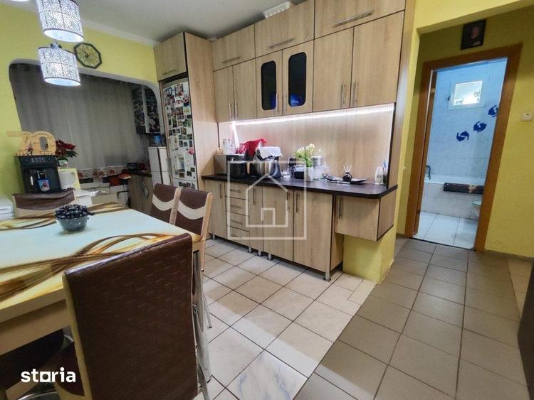 Apartament cu 2 camere decomandat, mobilat în Valea Aurie