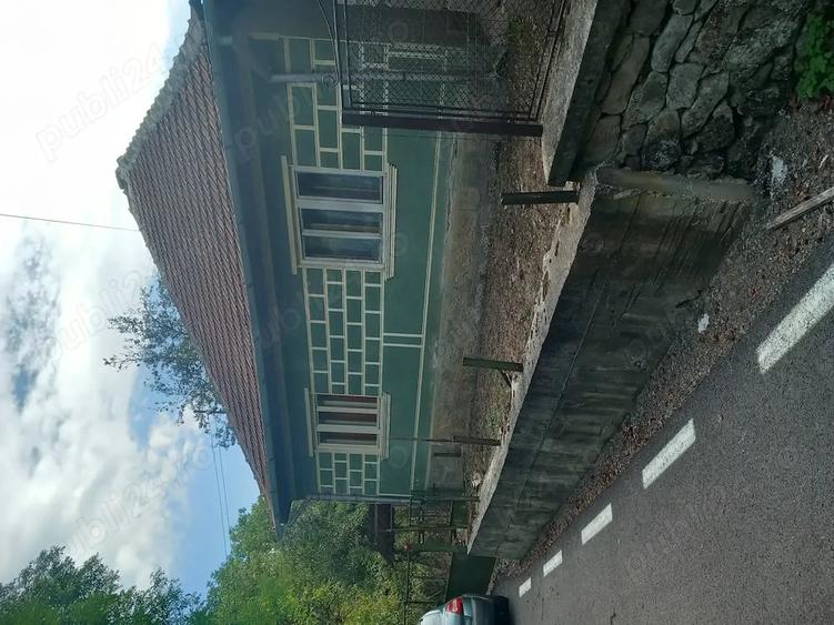 Casă cu 4 camere cu Teren 2400 Mp în Tălagiu