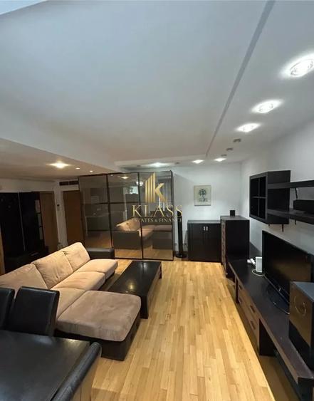 Apartament cu 2 camere semidecomandat, mobilat în Nordului