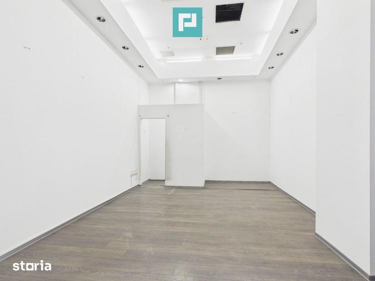 Spațiu comercial, de 30 mp, în Central