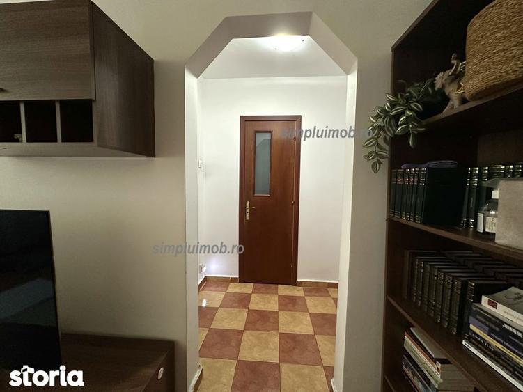 Apartament cu 3 camere, mobilat în Giurgiului