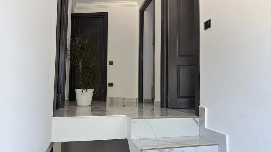 Casă cu 5 camere cu Teren 230 Mp în Copou
