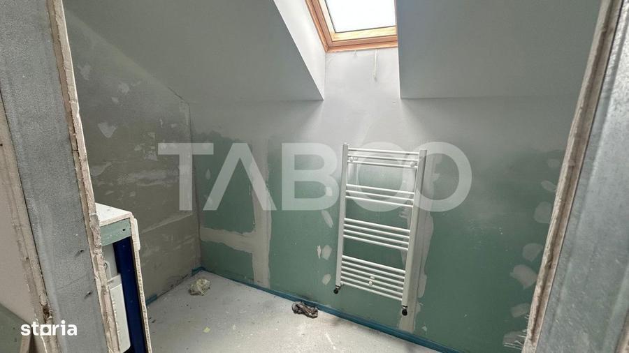 Apartament cu 3 camere decomandat în Industrial Vest