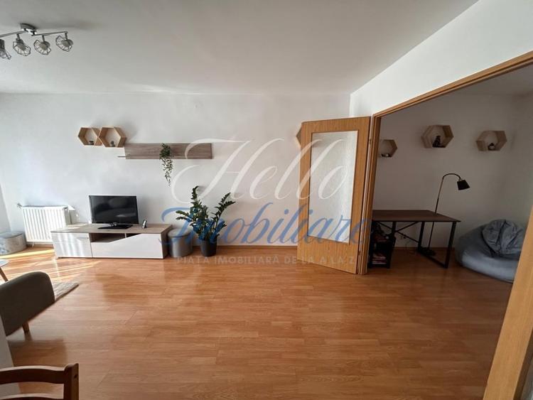 Apartament cu 3 camere semidecomandat în Gheorgheni