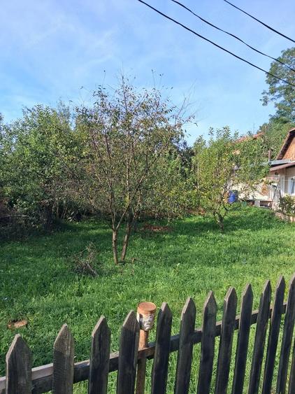 Casă cu 4 camere cu Teren 1100 Mp în Central