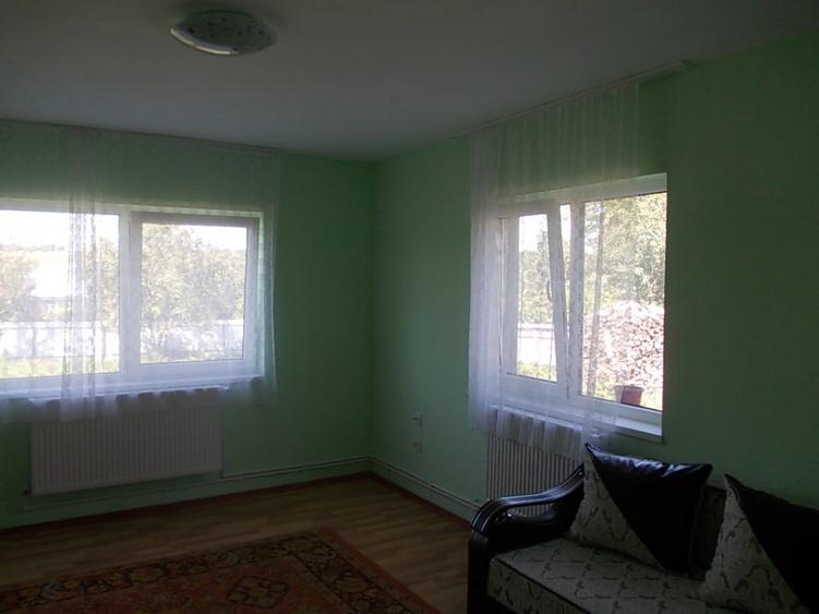 Casă individuală cu 5 camere cu Teren 1500 Mp în Dragalina (Cristinești)