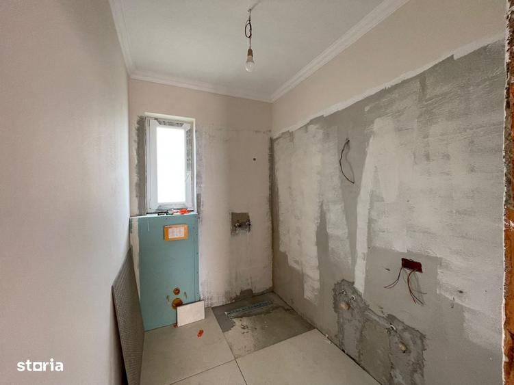 Casă cu 3 camere în Ghiroda