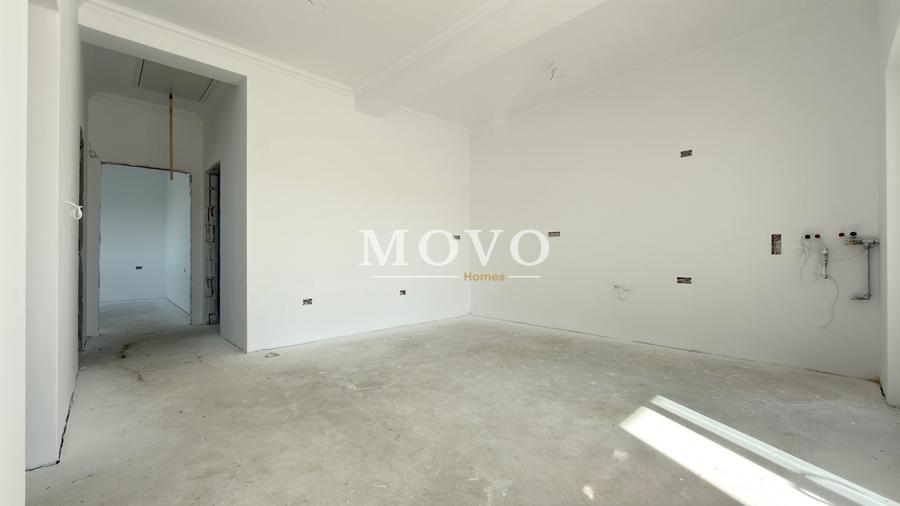 Duplex cu 3 camere cu Canalizare în Moșnița Nouă