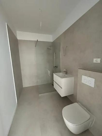 Apartament cu 2 camere decomandat în Tunari
