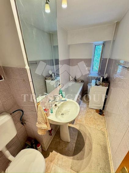 Apartament cu 4 camere decomandat, mobilat în Știrbei Vodă