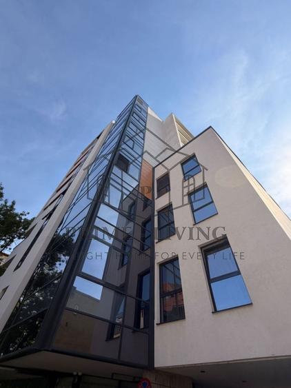 Apartament cu 4 camere decomandat, mobilat în Eminescu