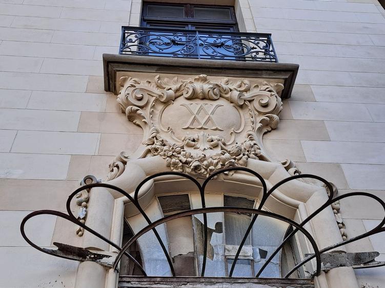 CASA SPECTACULOASA, IDEALA PENTRU BIROURI - 6