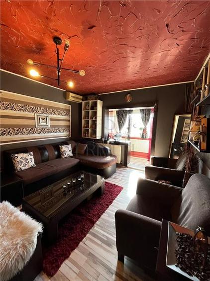Apartament cu 2 camere semidecomandat, mobilat în Bucovina