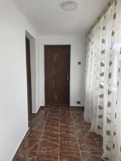 Casă cu 4 camere cu Teren 450 Mp în Ciocănești