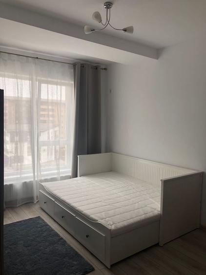 Garsonieră decomandată în Central