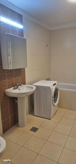 Apartament cu 2 camere decomandat în Splaiul Unirii