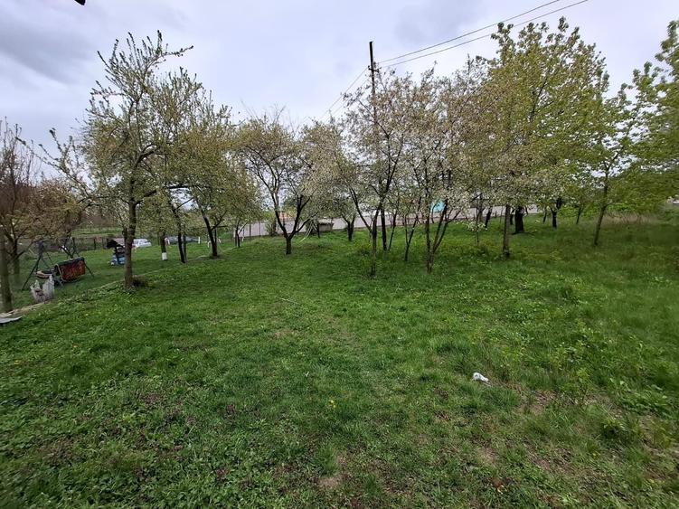 Casă cu 2 camere în Mateieni