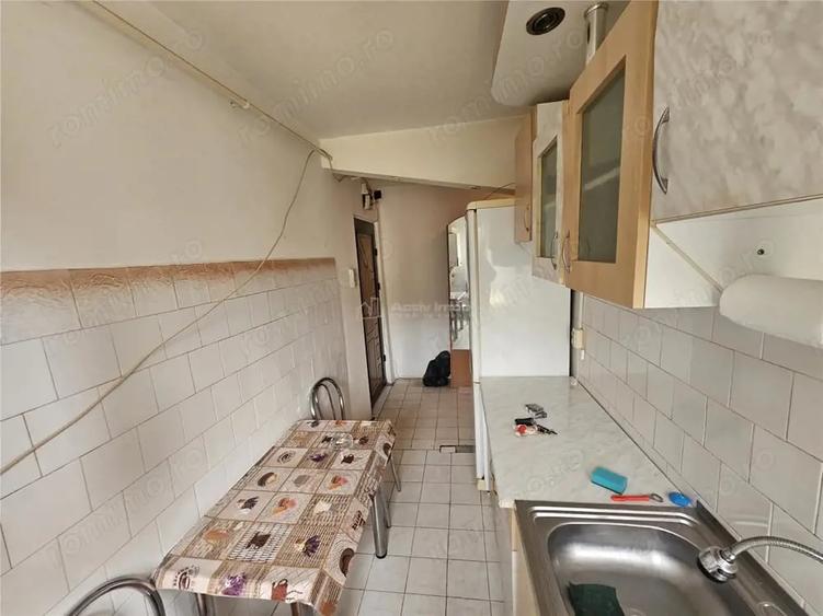 Apartament cu 2 camere nedecomandat, mobilat în Micro II
