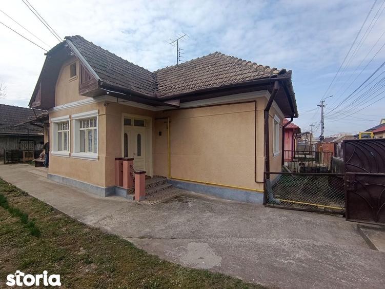 Casa cu 2 camere, teren 1400 mp, acces asfaltat - 1