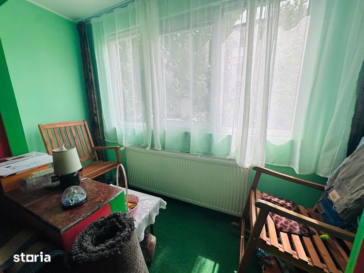 Apartament cu 3 camere, mobilat în Soarelui