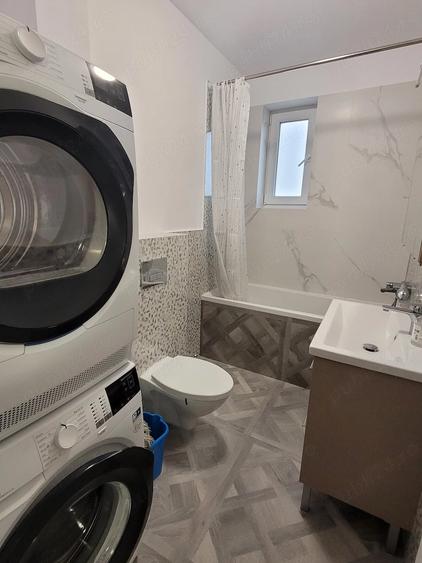 Apartament cu 2 camere semidecomandat în Florești