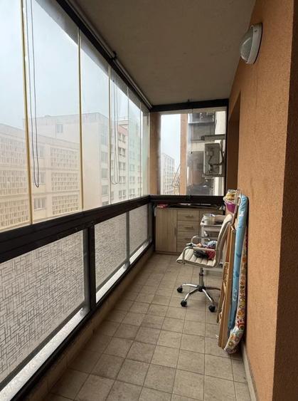 Apartament cu 3 camere decomandat în Grozăvești