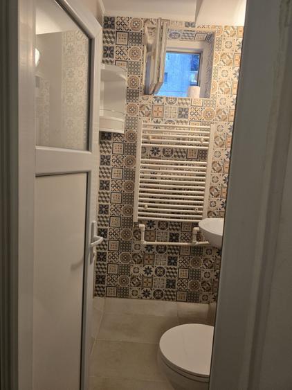 Garsonieră decomandată în Rahova