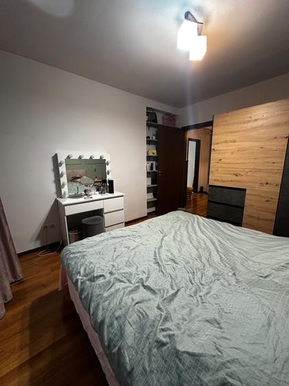 Apartament cu 2 camere decomandat în Păcii