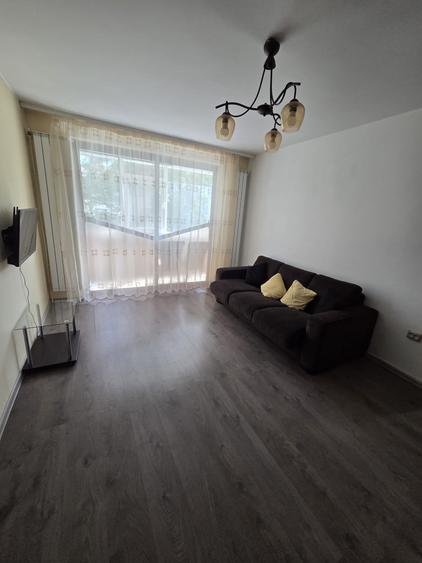 Apartament cu 2 camere semidecomandat în Țiglina 2