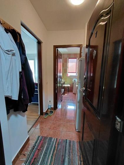Inchiriez Ap. 2 camere Vlaicu Fortuna - 1
