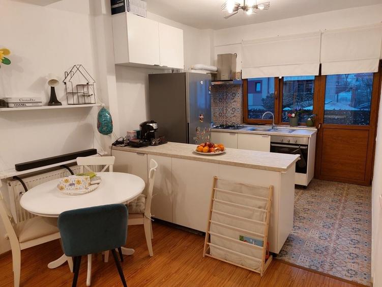 Apartament cu 2 camere semidecomandat în Brâncoveanu