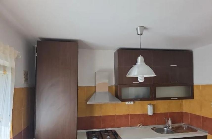 Apartament 3 Camere,Calea Vitan,bl.1990,et.5/8,DECOMANDAT,Amenajat,mobilat - 3