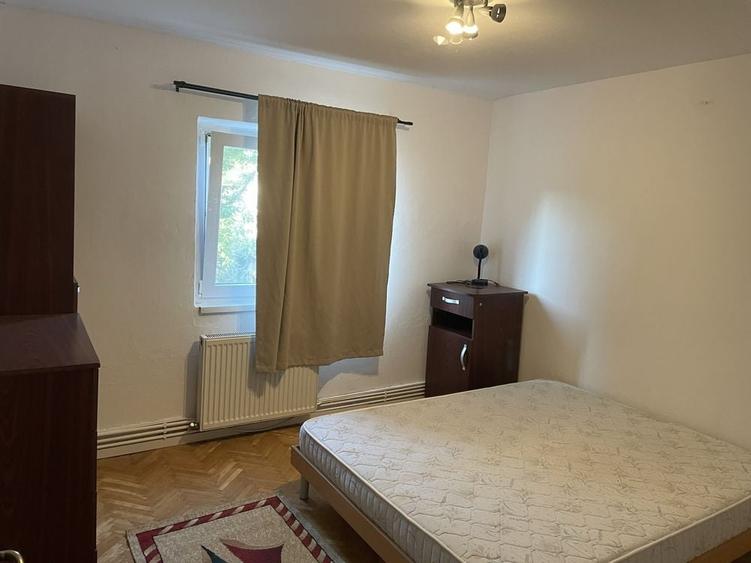 Proprietar inchriez apartament 3 camere decomandate|zona Giroc|etaj 1|2 bai|recent renovat|cetrala gaz| - 16