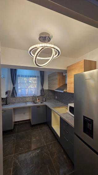 Duplex cu 4 camere cu Piscina în Nord
