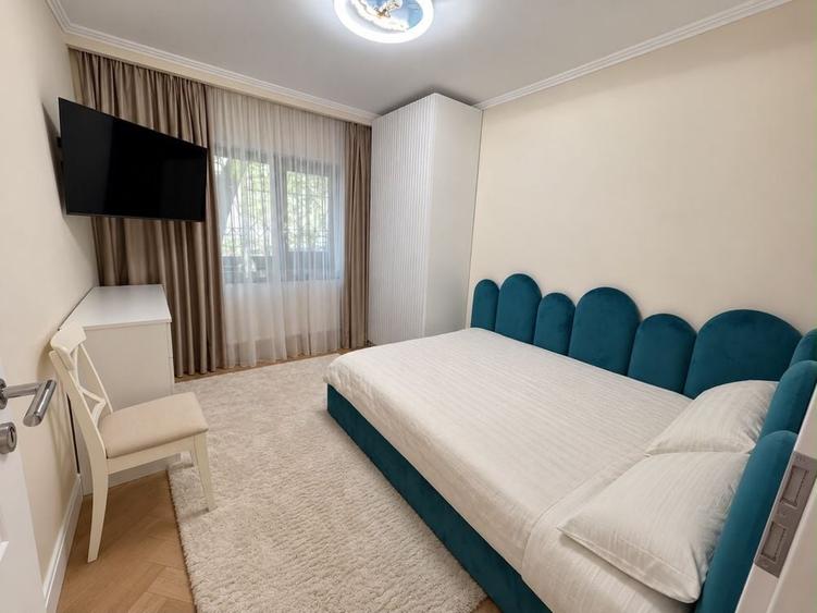 Apartament cu 3 camere decomandat în Turda