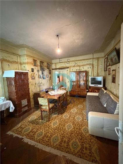 Casă cu 2 camere cu Teren 335 Mp în Lazaret