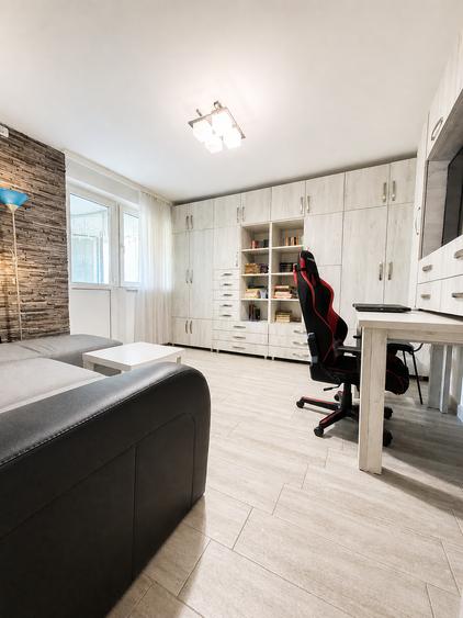 Apartament cu 2 camere decomandat, mobilat în Nord