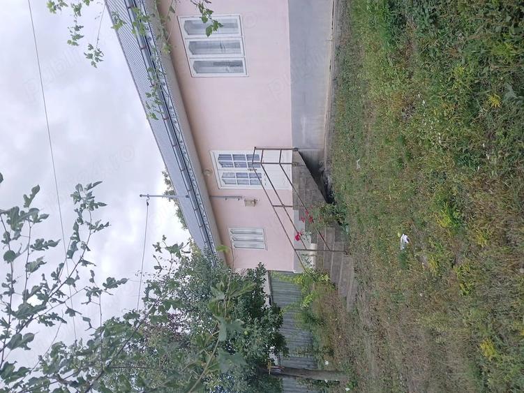 Casă cu Teren 1000 Mp în Muntenii de Sus