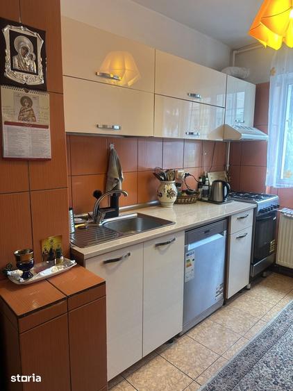 Campina - ap. 2 cam - et 3 - 60mp - 75000 Euro - 10